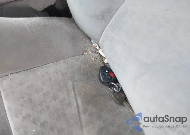 2T1BU40E09C026004: 44114045