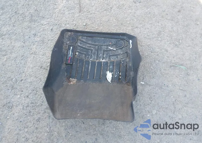 1FADP3F28FL288158: 44114082