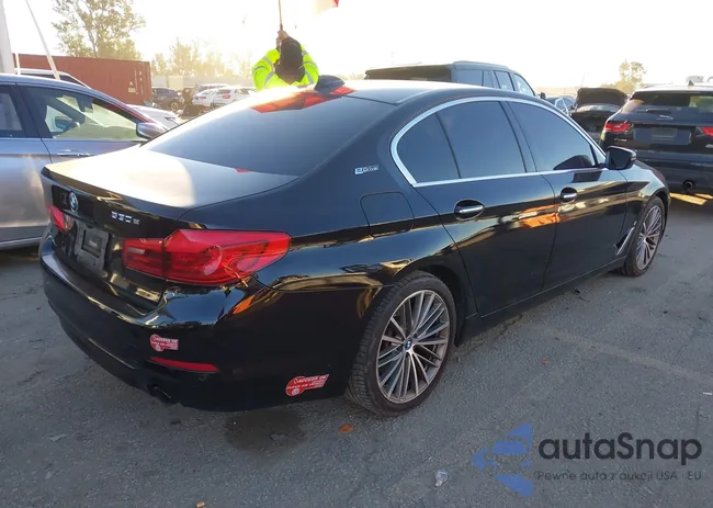 WBAJA9C52JB252347: 44113111