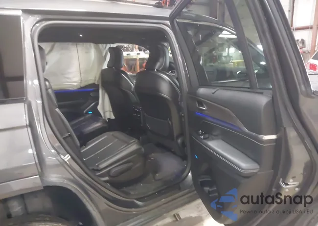 1C4RJKDG2N8532155: 44113121