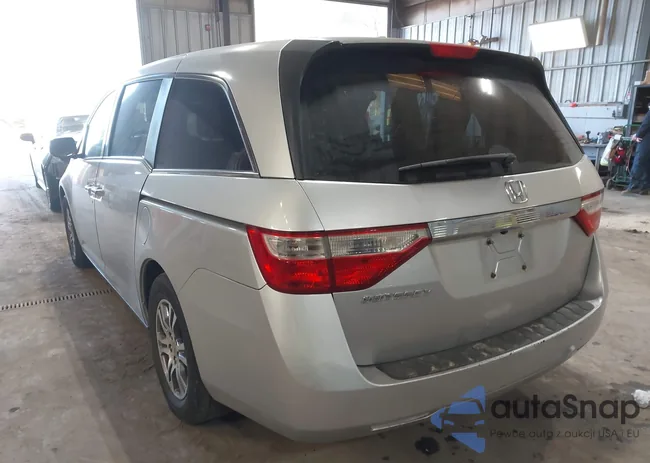 5FNRL5H68CB054821: 44113125