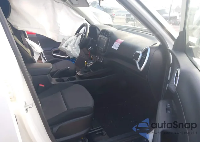 KNDJ23AU6L7725194: 44113131