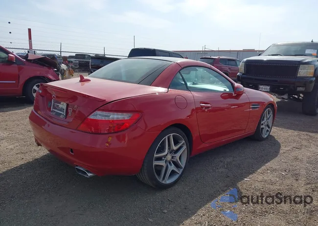 WDDPK3JA0GF124025: 44113160