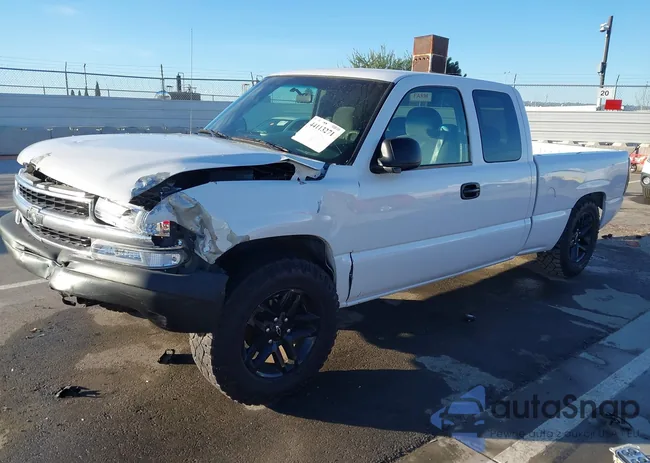 2GCEC19W4Y1253008: 44113271