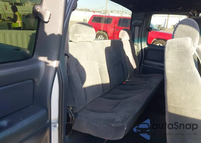 2GCEC19W4Y1253008: 44113271