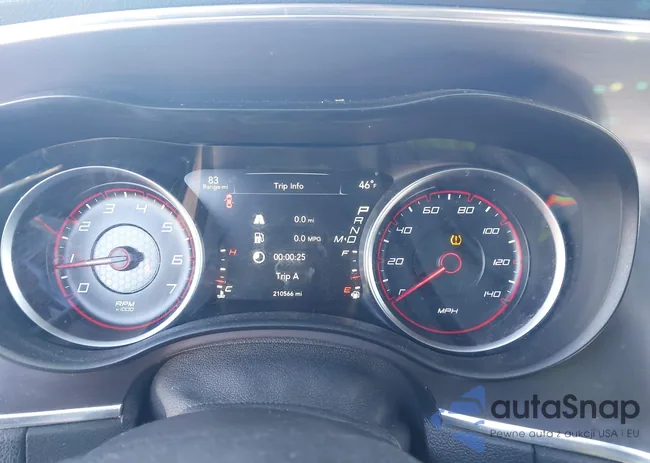 2C3CDXBG1GH122770: 44113283