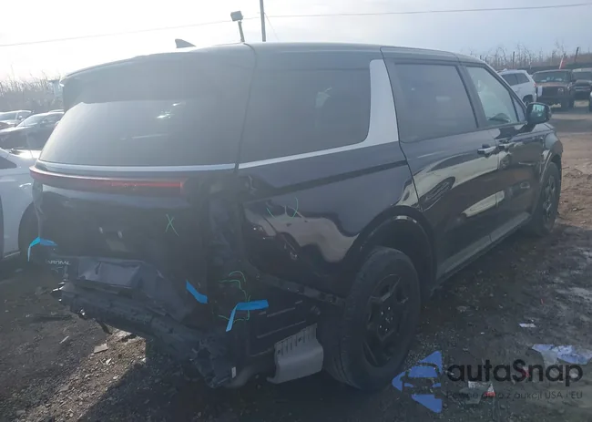 KNDNB5K37S6456422: 44113427