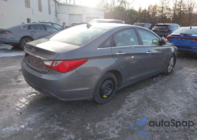 5NPEC4ACXBH122075: 44113434