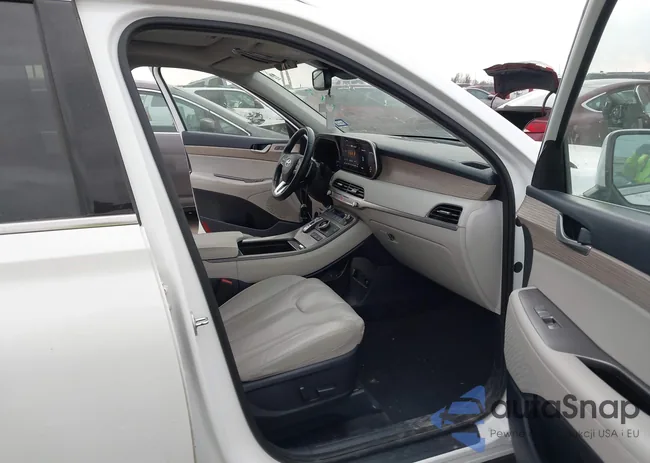 KM8R44HE4NU403042: 44114551