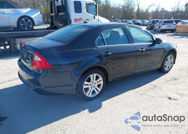 3FAHP0HAXBR231749: 44114557