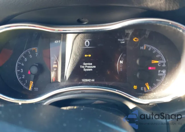 1C4RJFBG6EC210674: 44114586