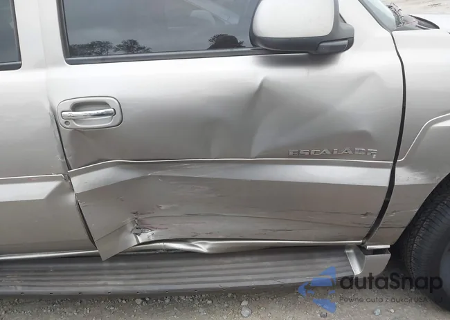 1GYEC63T52R120973: 44114616