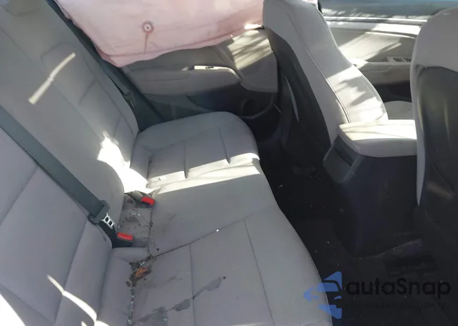 5NPD84LF8JH235008: 44114654