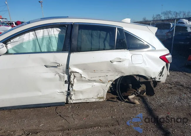 5J8TB4H31JL021812: 44114671