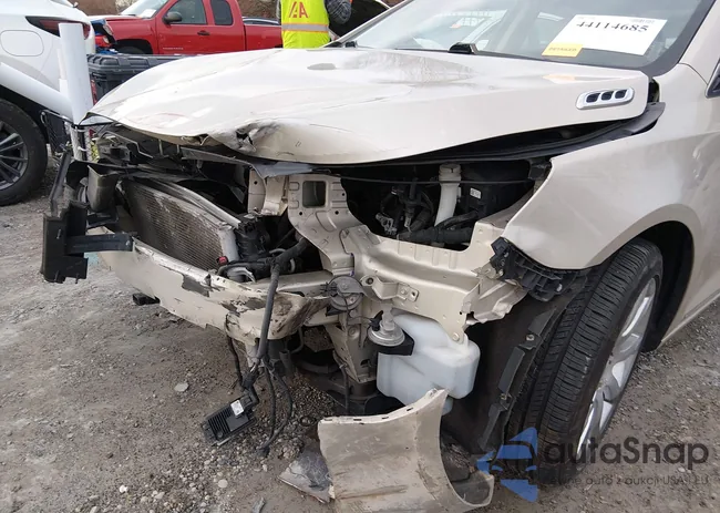 1G4GD5G35EF105469: 44114685