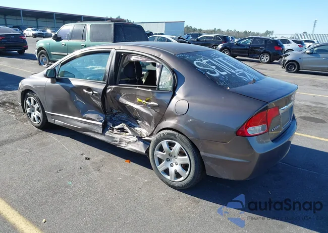 2HGFA1F58AH562940: 44114689