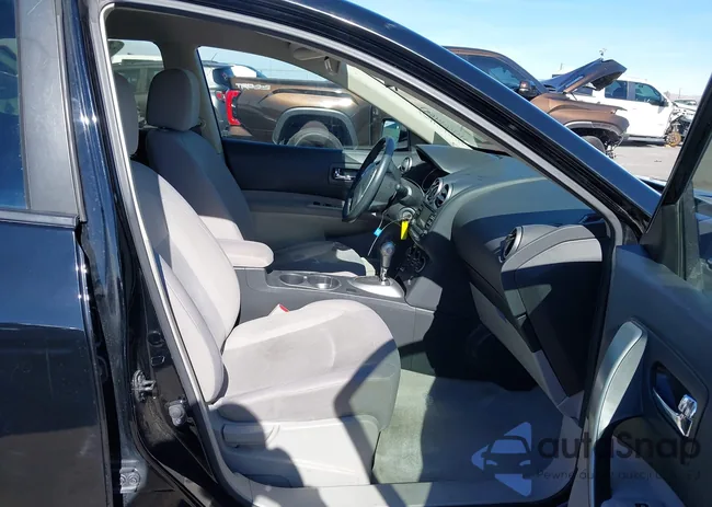 JN8AS5MT9EW606499: 44114697