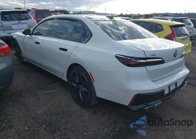 WBA33EJ02PCM41408: 44114740