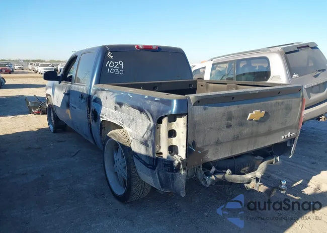 2GCEC13J571506820: 44114747