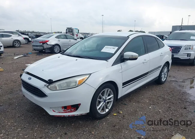 1FADP3F28HL303762: 44114786