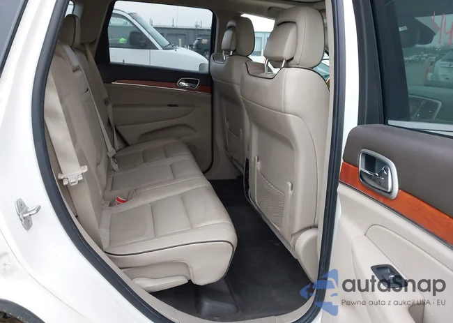 1C4RJFCG7CC325439: 44114787