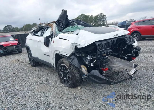 3C4NJDDN3RT171387: 44114823