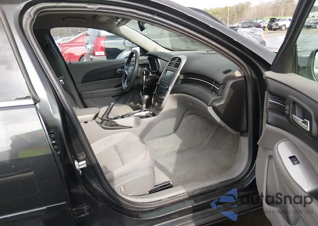 1G11B5SA4GU106416: 44114827