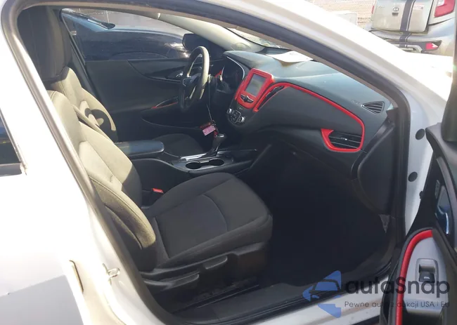 1G1ZD5ST7JF180200: 44114905