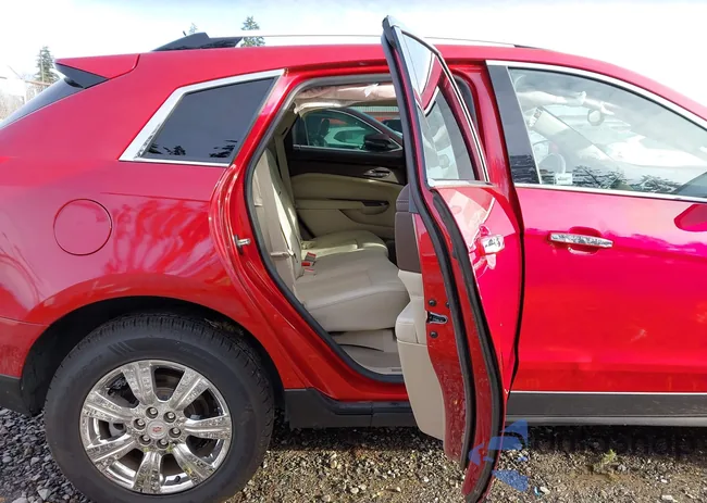 3GYFNEE3XFS585676: 44114927