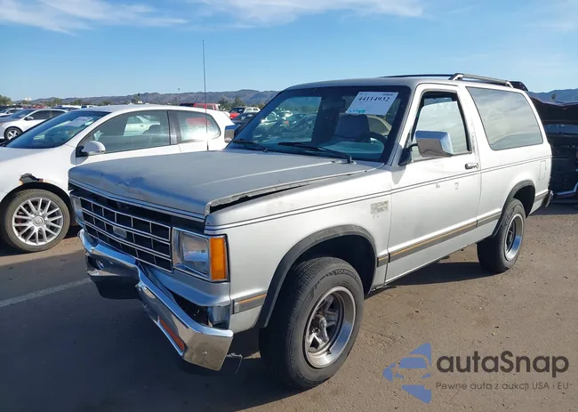 1G8CS18R6G8193471: 44114932