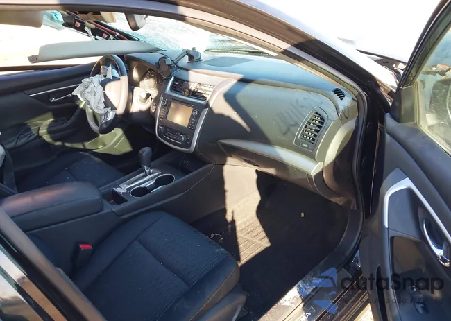 1N4AL3AP9GC246424: 44115046