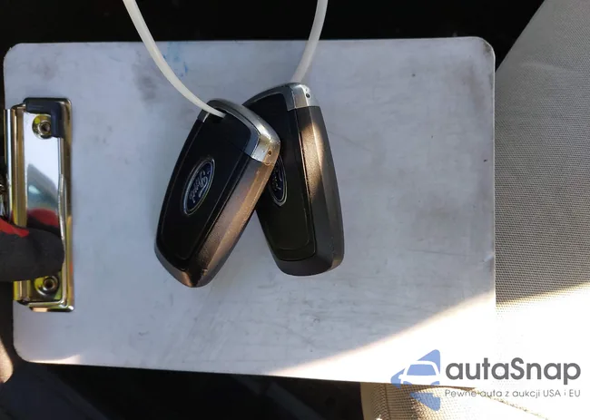 3FA6P0G72JR167542: 44114111