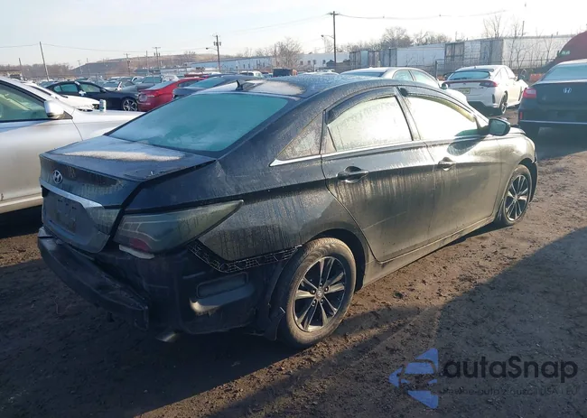 5NPEB4AC2CH497026: 44114118