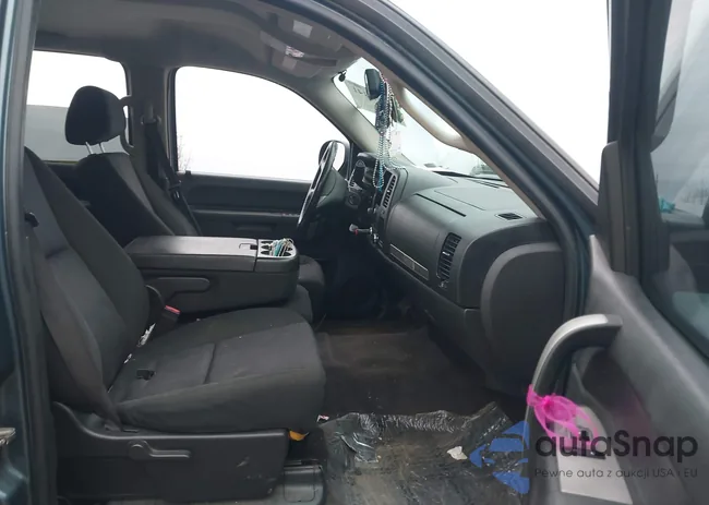 3GCRKSE31AG214301: 44114141