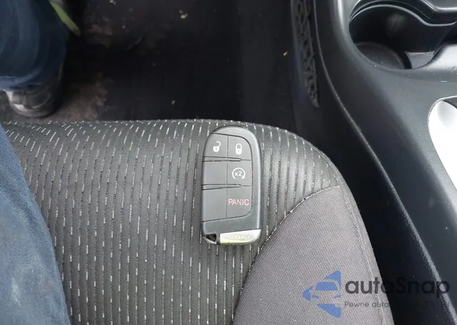 3C4PDCAB9DT558250: 44114183