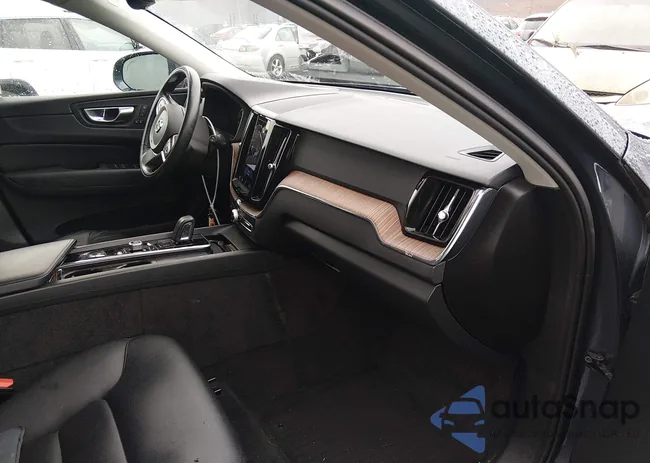 YV4BR0DK4M1685479: 44114196