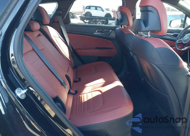 KNDPXCDG6R7122997: 44114323