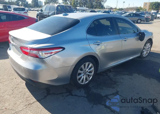 4T1B11HK3KU769987: 44114327