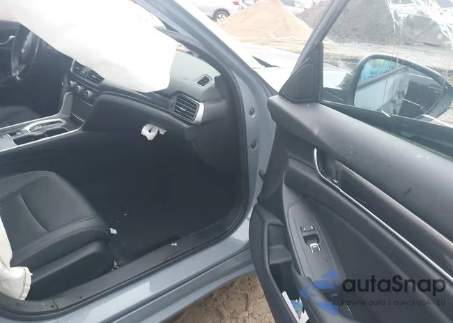 1HGCV3F2XNA027461: 44114368