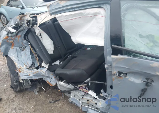 1HGCV3F2XNA027461: 44114368