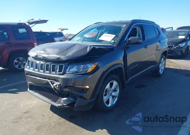 3C4NJDBB5KT656015: 44114374