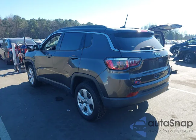 3C4NJDBB5KT656015: 44114374