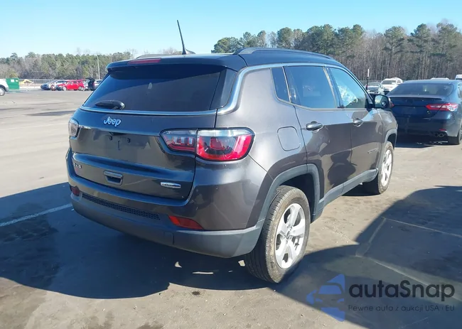 3C4NJDBB5KT656015: 44114374