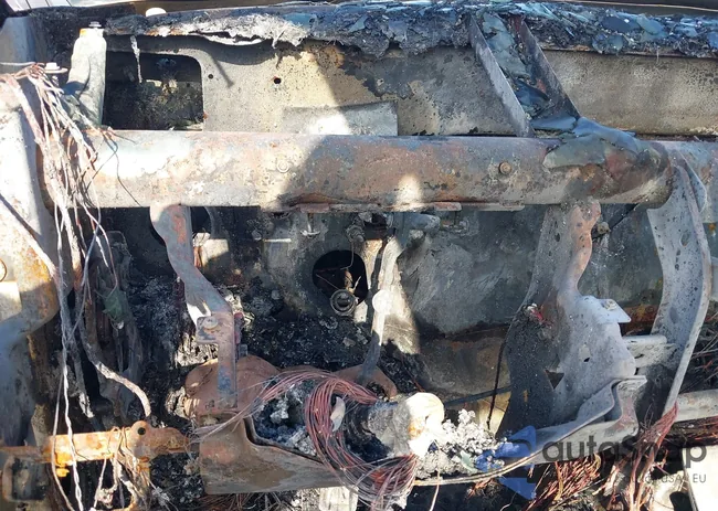 3D3KS28A97G783103: 44114376