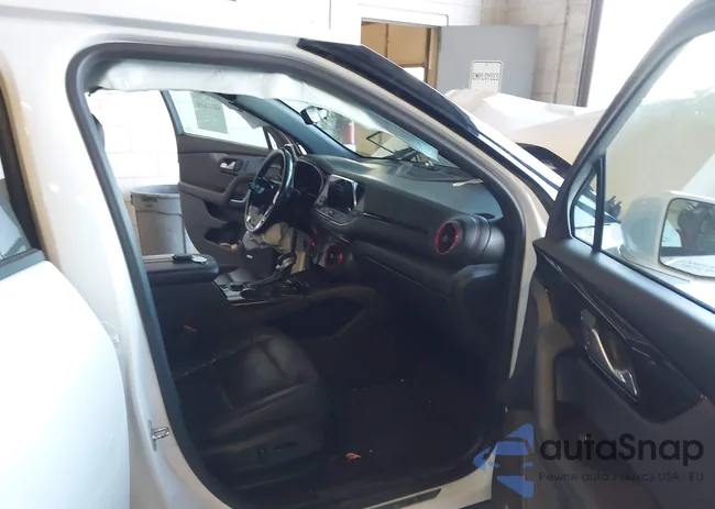 3GNKBERS3KS651226: 44114390