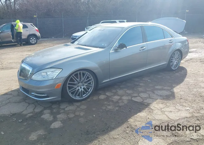 WDDNG8GB8BA365830: 44114401