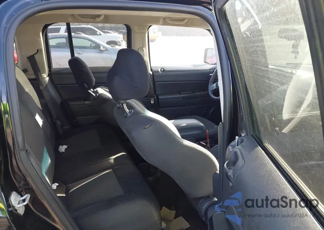 1C4NJPBAXFD350898: 44115531