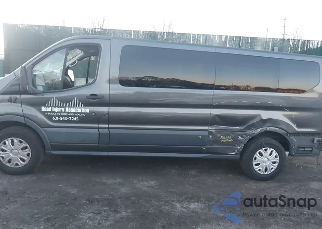 1FBZX2ZM2HKA60175: 44115550