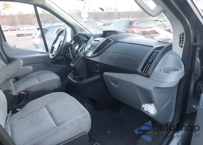 1FBZX2ZM2HKA60175: 44115550