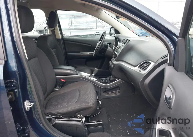 3C4PDCAB5ET193812: 44115582